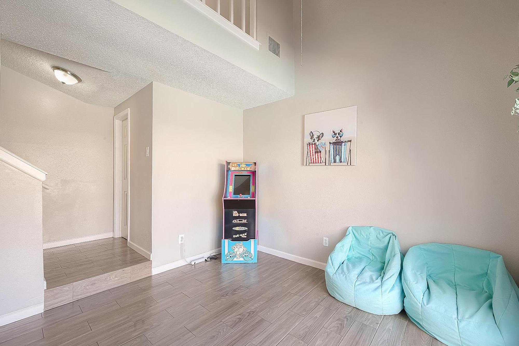 Beat The Heat In Katy Tx - Arcade Room & Pool Houston Extérieur photo