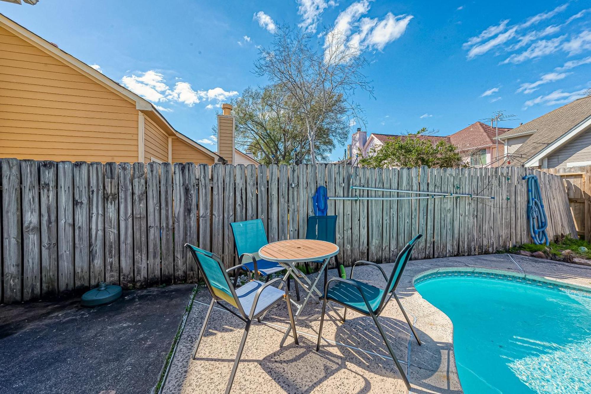Beat The Heat In Katy Tx - Arcade Room & Pool Houston Extérieur photo